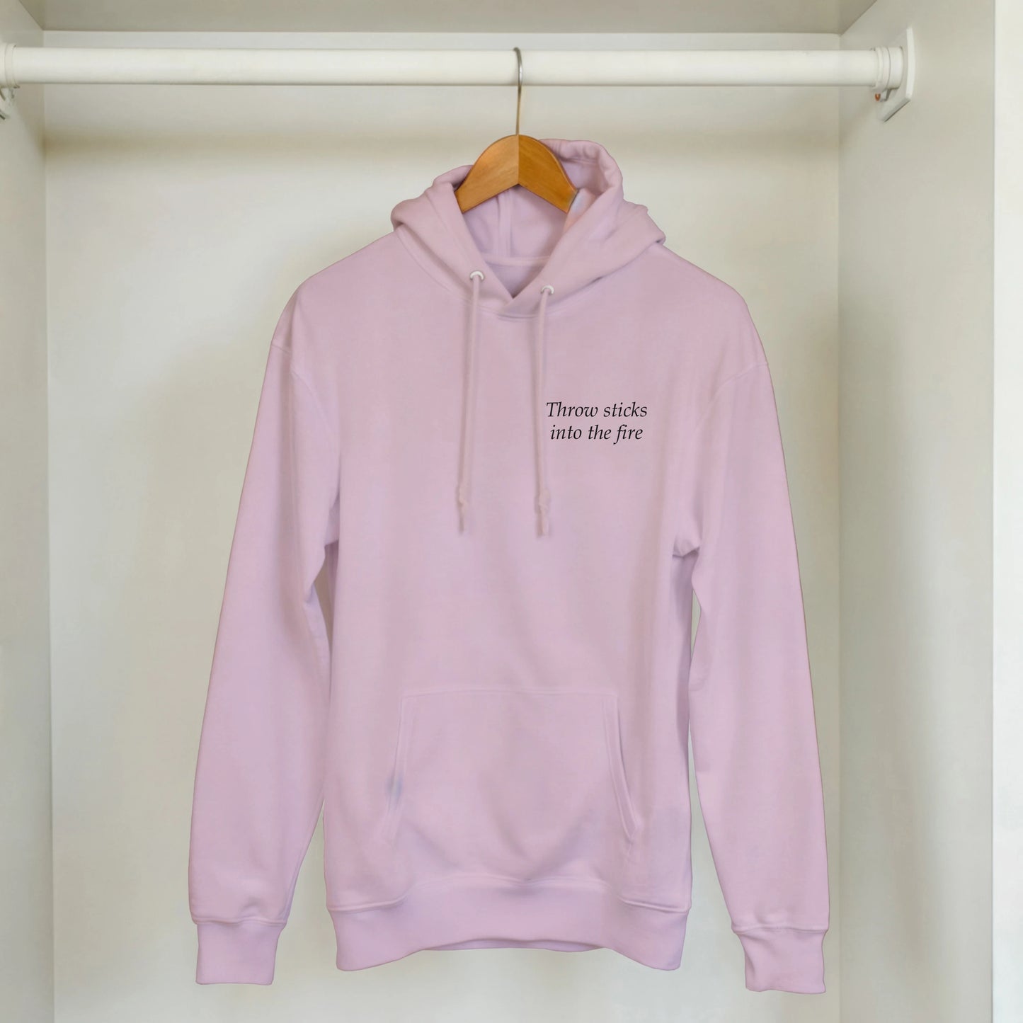 Throw sticks into the fire - Hoodie